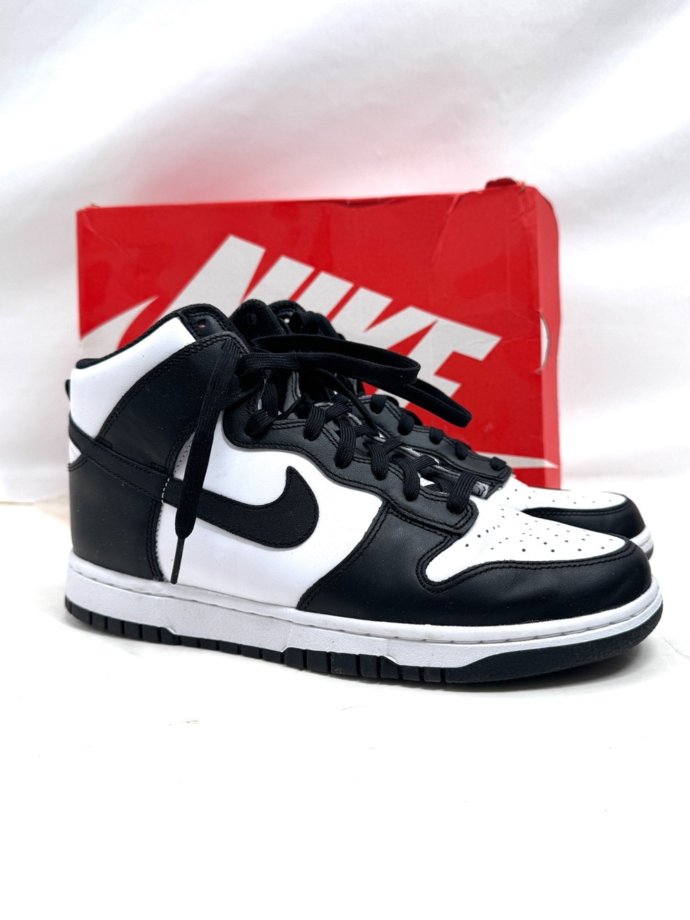 Nike Dunk High Retro “Panda” Sneakers